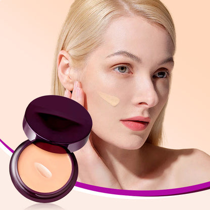 Rozjaśniający i nawilżający korektor do twarzy – skutecznie kryje niedoskonałości